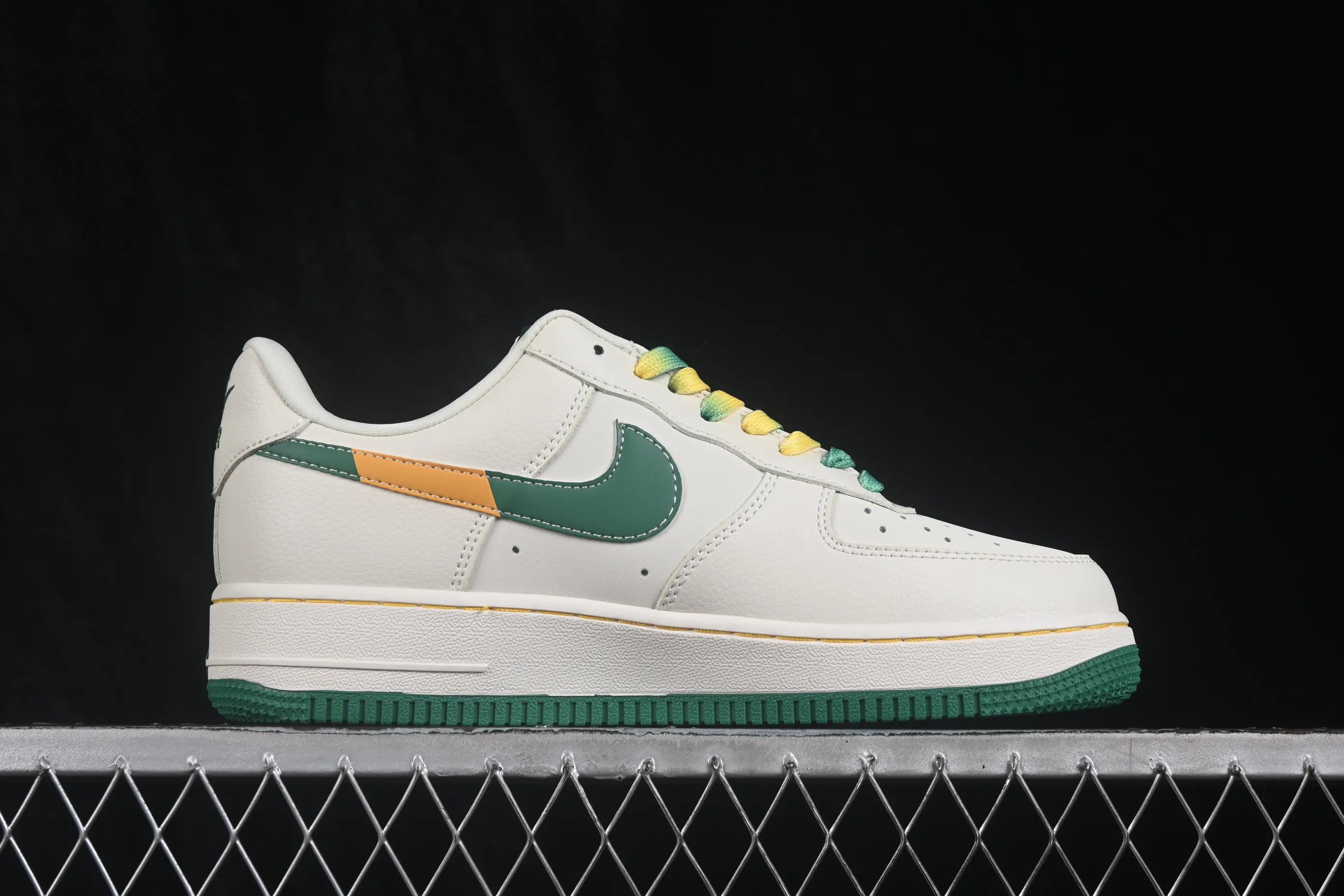 All categories Nk Air Force 1 Air Force series Nk Air Force 1 Low Air Force low-top Nike Air Force 1'07 Low World Cup theme Air Force 1 low-top casual sneakers DW8806-024